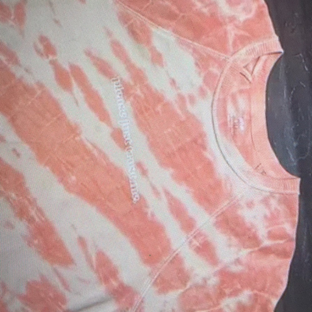 Stylish and comfortable tie-dye girls top